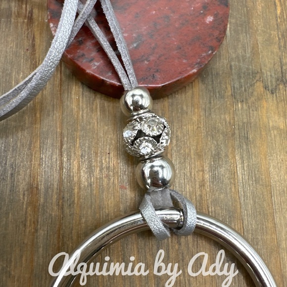 Pendant big circle silver suede rope wrap around necklace - Picture 6 of 7